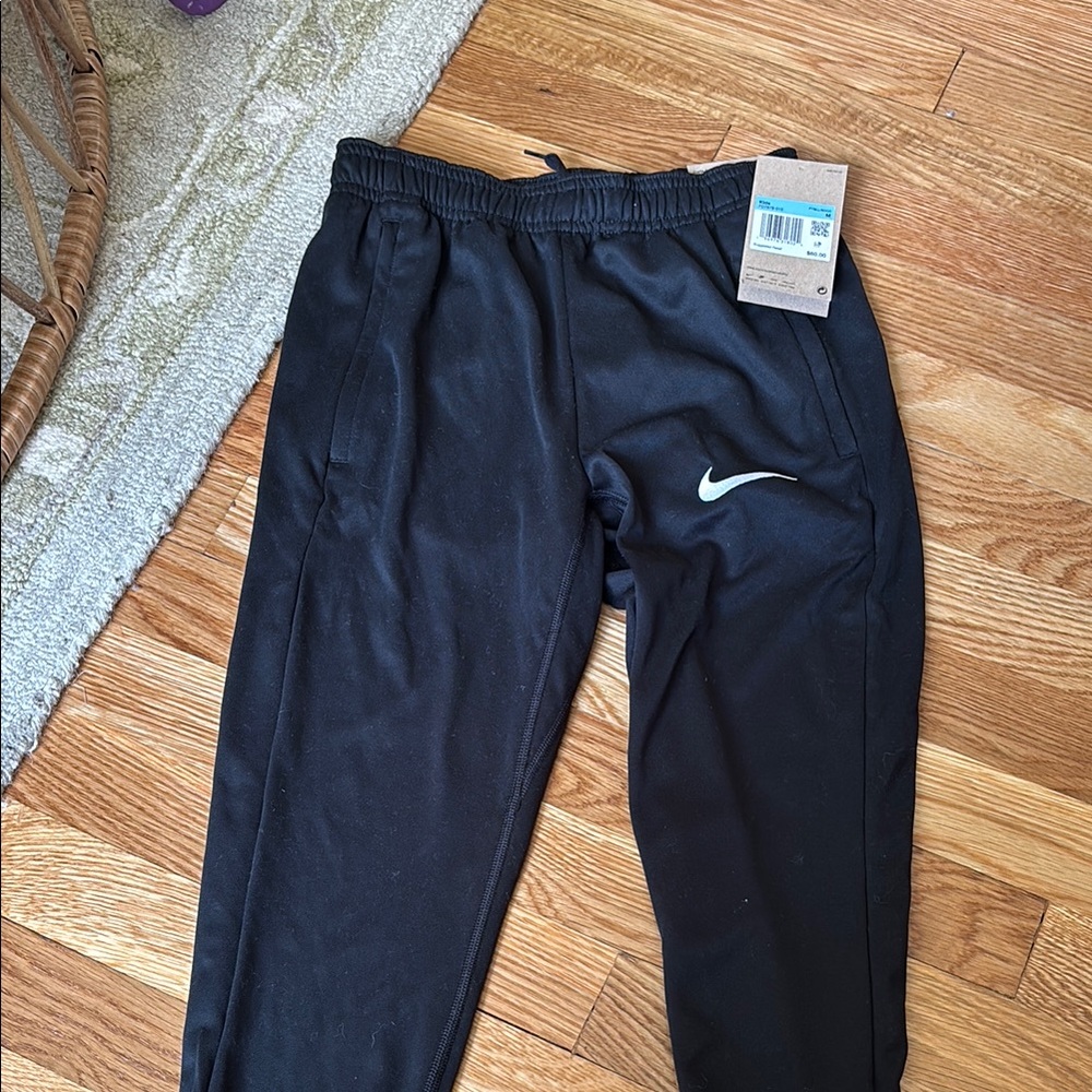 Nike Black Tapered Sweatpants